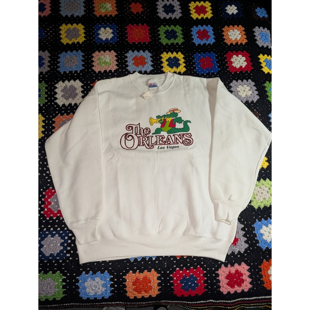 Vintage The Orleans Las Vegas Hanes Heavyweight Sweater Embroidered Gator XL 162